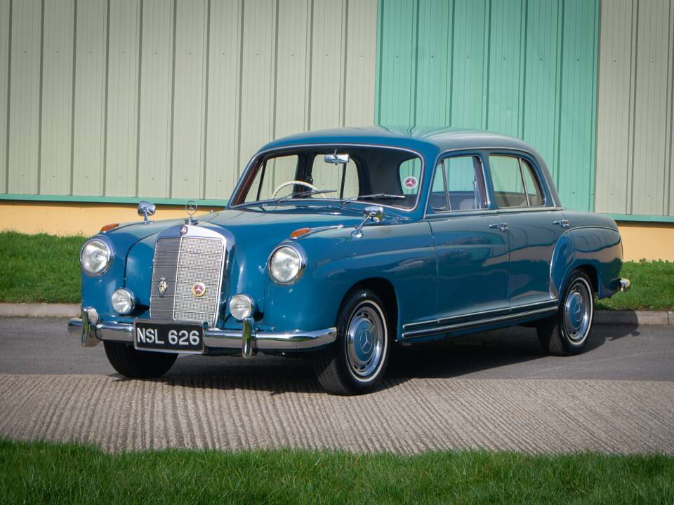 Bild 7/31 von Mercedes-Benz 220 a (1955)