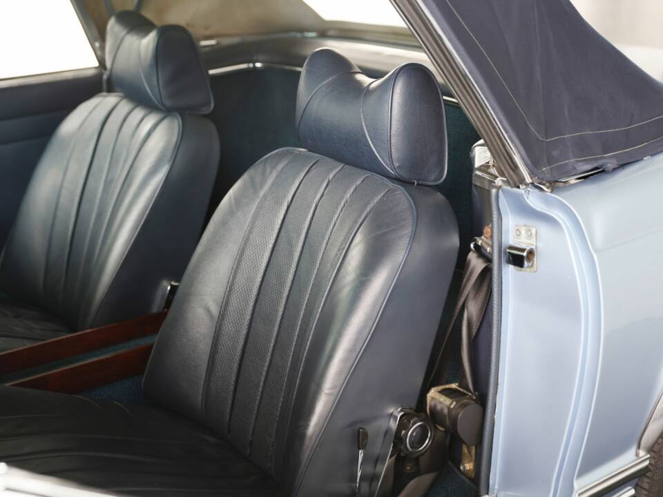 Immagine 30/40 di Mercedes-Benz 230 SL (1966)