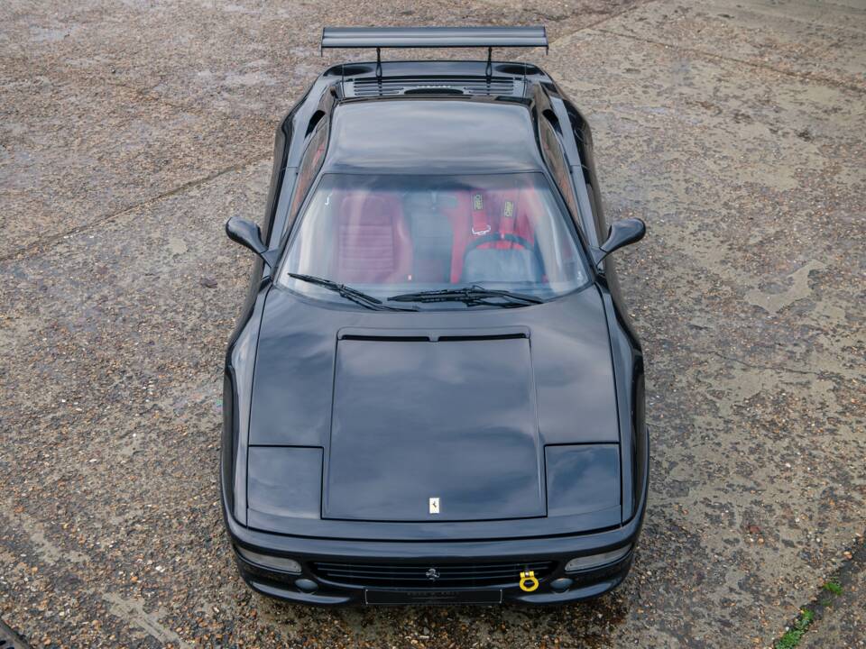 Image 10/35 de Ferrari F 355 Challenge (1995)