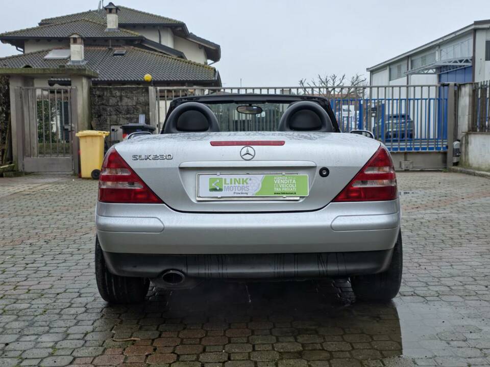 Bild 2/23 von Mercedes-Benz SLK 200 Kompressor (1998)