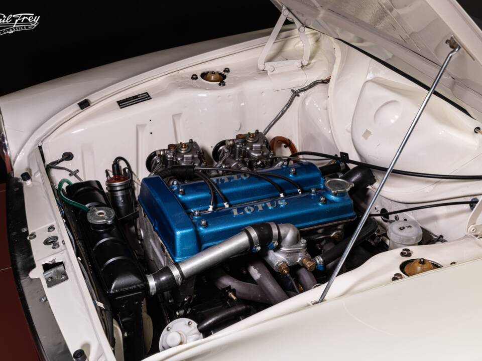 Image 6/8 de Ford Lotus Cortina (1967)