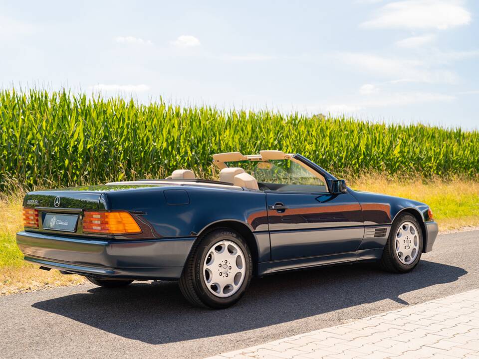 Image 5/44 de Mercedes-Benz 500 SL (1990)