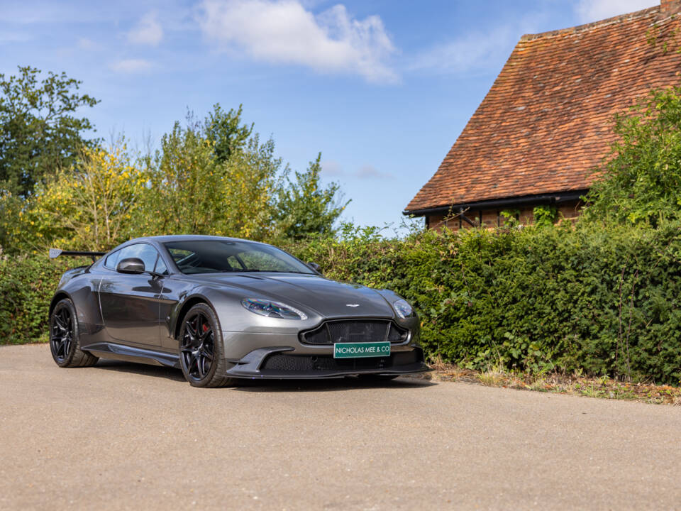 Image 58/66 de Aston Martin Vantage GT8 (2017)