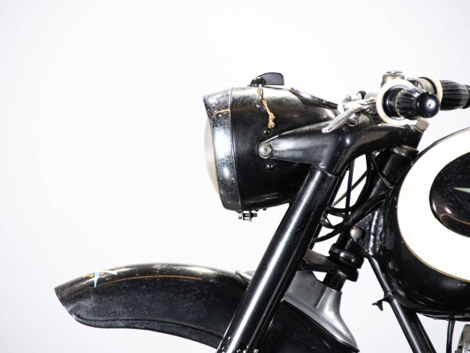 Bild 26/50 von MV Agusta 125 TR (1958)