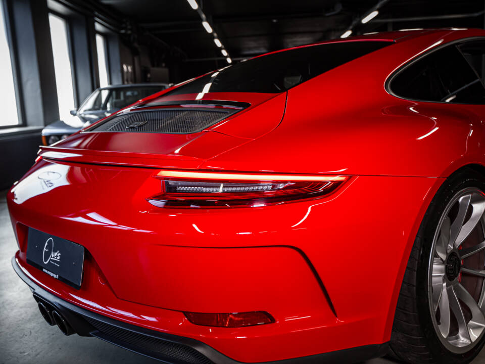 Image 10/27 of Porsche 911 GT3 Touring (2018)