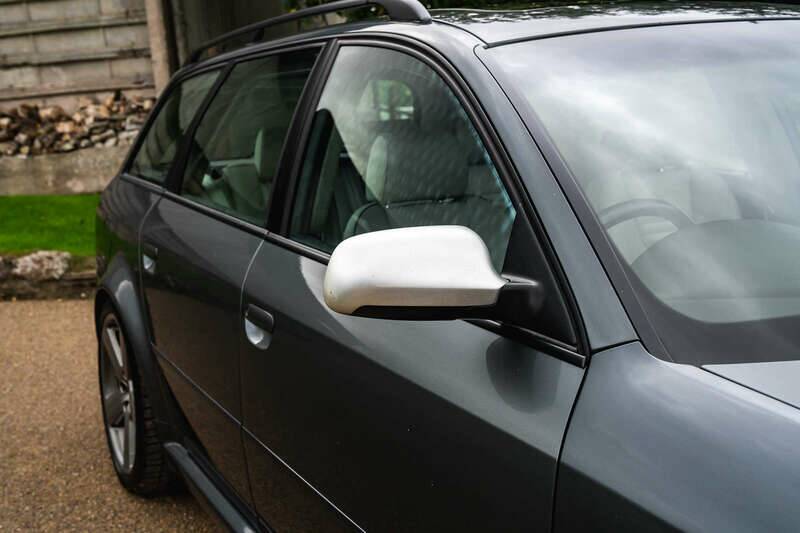 Image 43/50 of Audi RS6 Avant (2003)