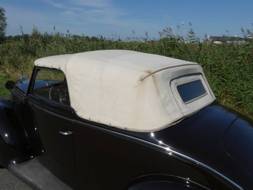Image 52/52 de Ford V8 (1938)