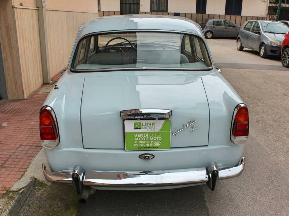 Image 11/47 of Alfa Romeo Giulietta TI (1961)