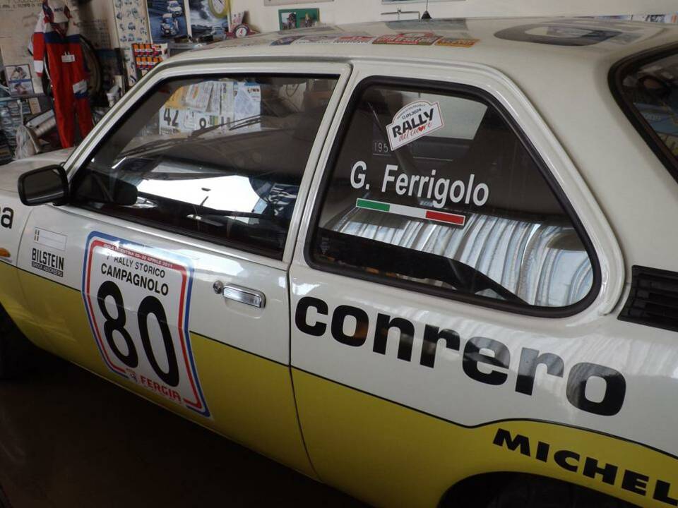 Imagen 4/40 de Opel Ascona 2000 SR (1981)