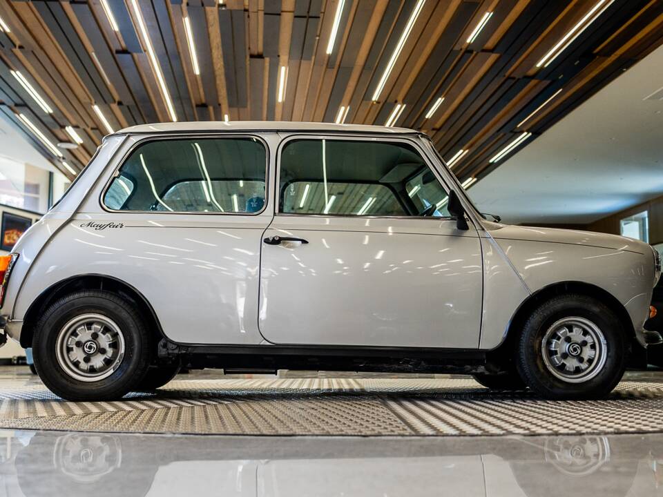 Image 2/43 of Austin Mini Mayfair Sport (1983)