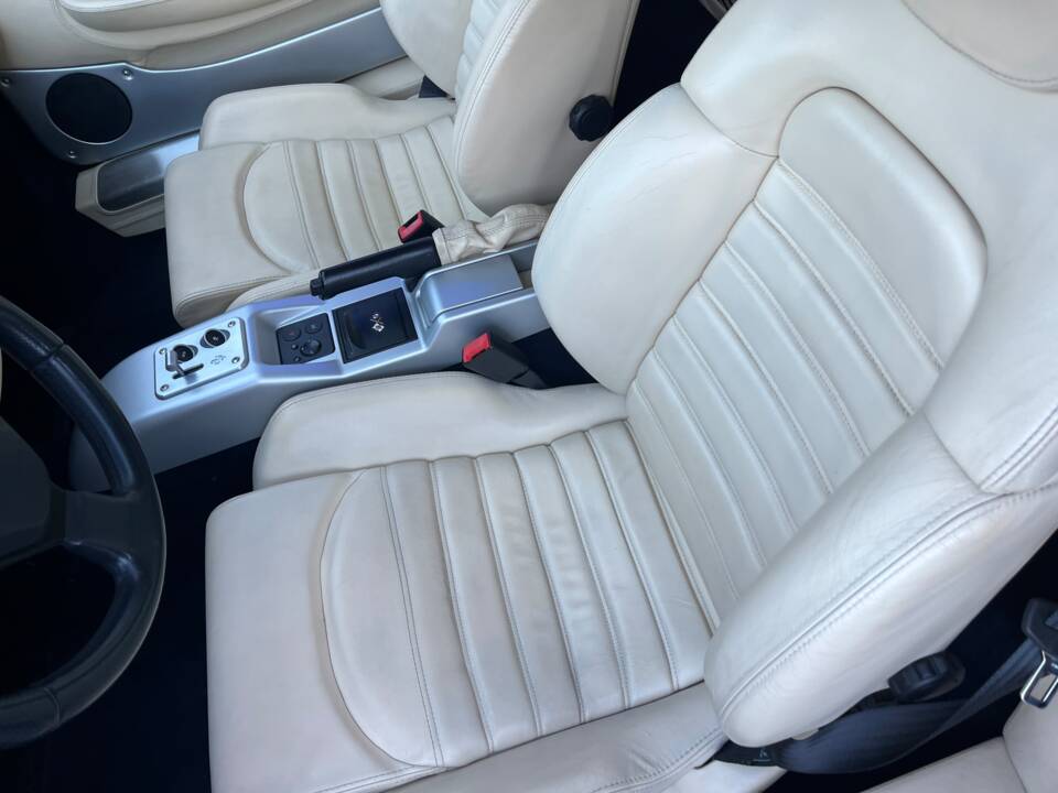 Image 14/26 of Ferrari 360 Modena (2003)