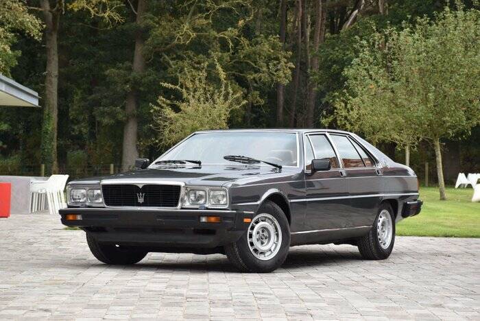 Immagine 5/7 di Maserati Quattroporte 4900 (1985)