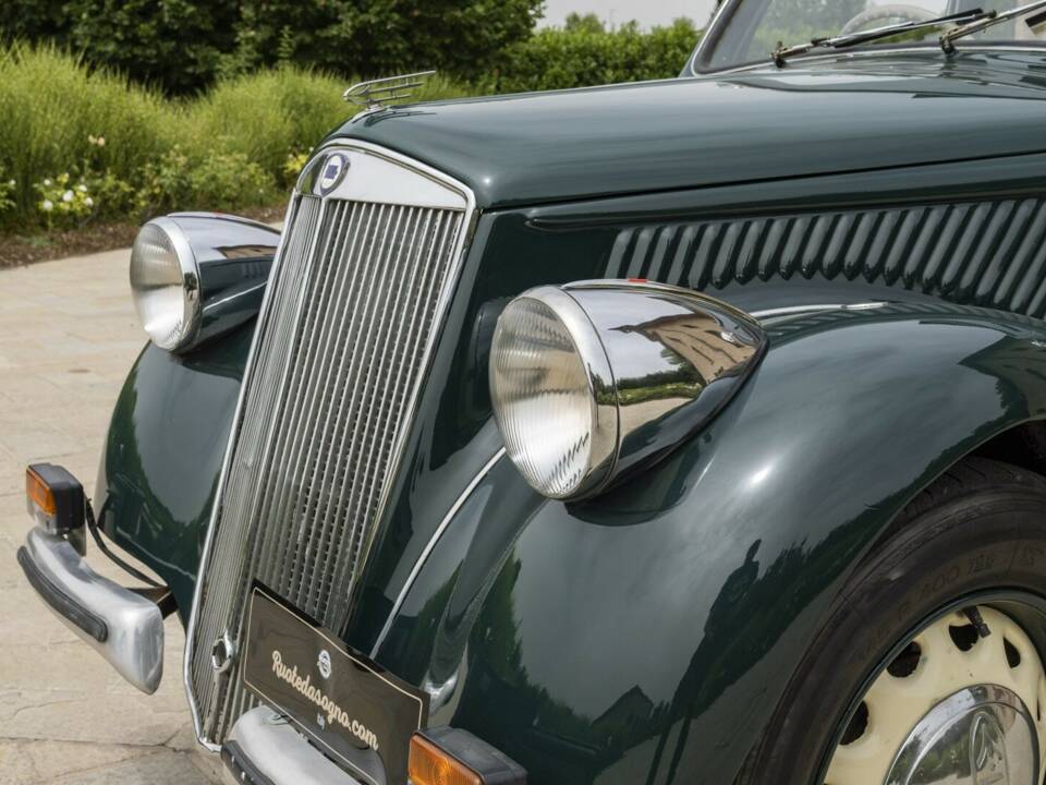 Image 36/50 of Lancia Ardea (1949)
