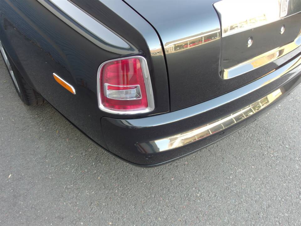 Bild 39/93 von Rolls-Royce Phantom VII (2004)