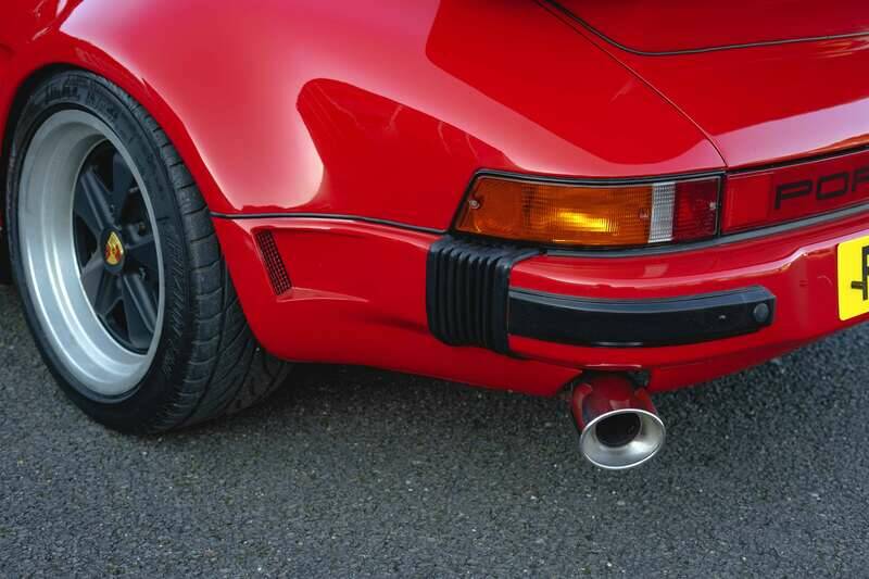 Image 26/32 de Porsche 911 SC 3.0 (1982)