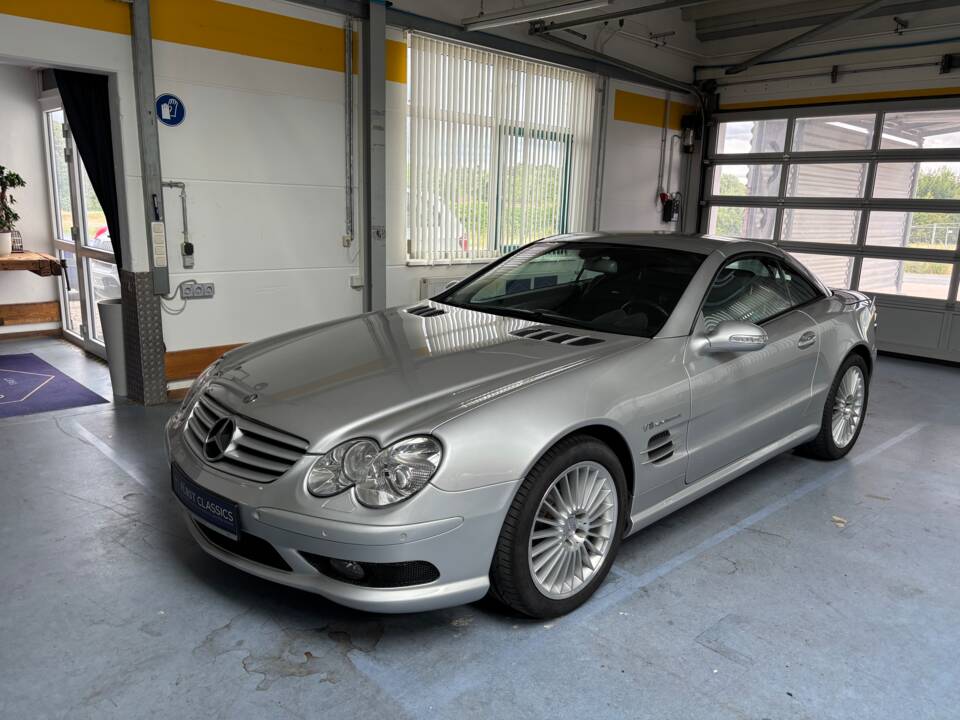 Image 26/29 of Mercedes-Benz SL 55 AMG (2002)