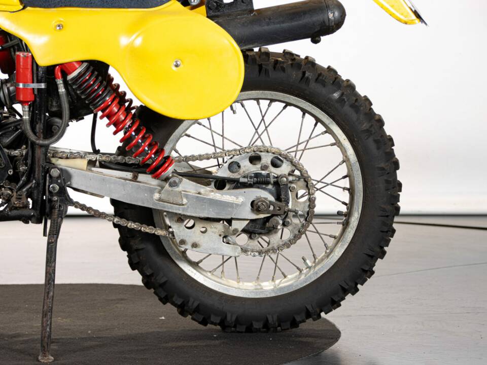 Afbeelding 17/46 van Suzuki PE 175 (1981)