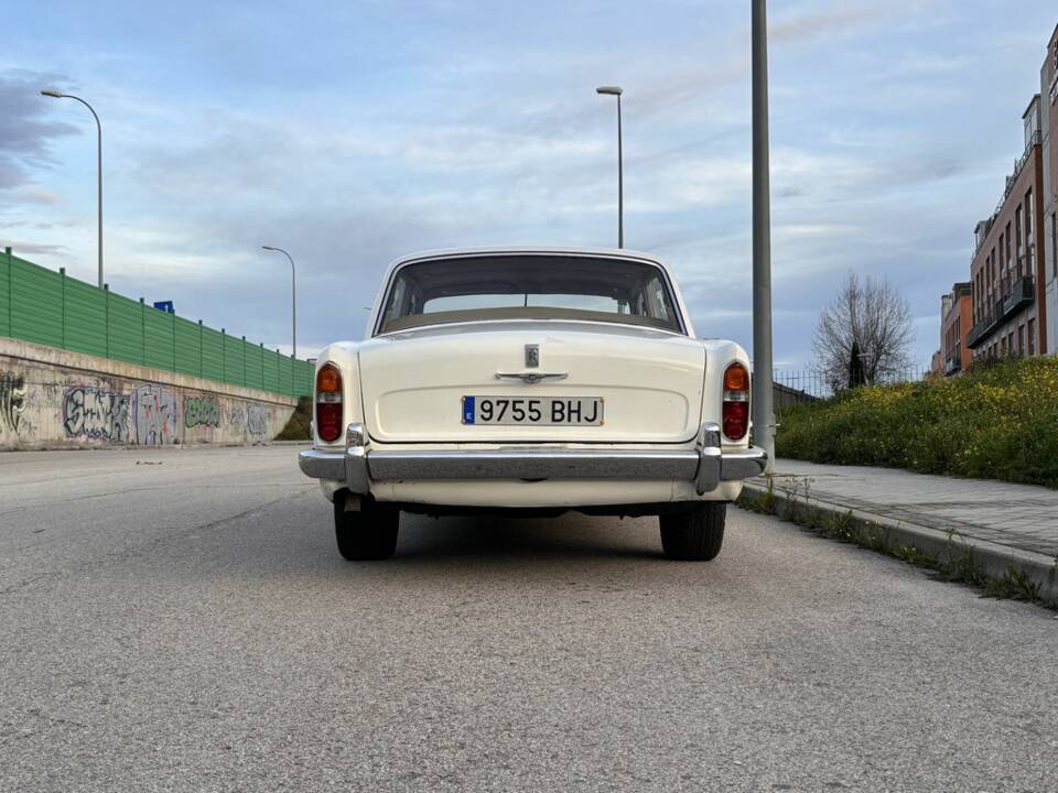 Image 8/8 de Rolls-Royce Silver Shadow I (1973)