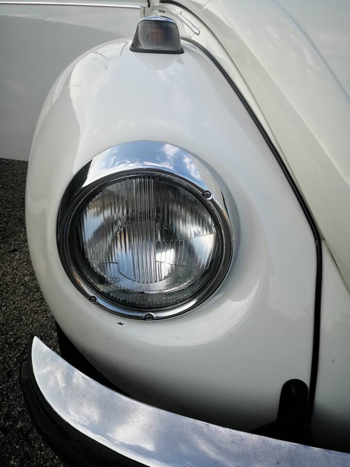 Bild 73/160 von Volkswagen Käfer 1300 (1971)