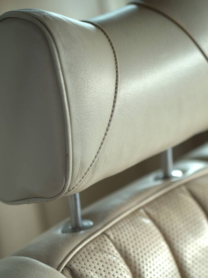 Image 49/57 of Mercedes-Benz 280 SE 3,5 (1971)