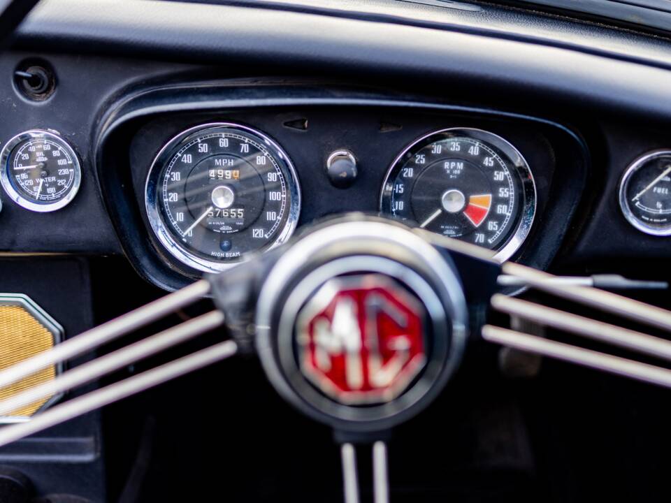 Bild 39/46 von MG MGB (1964)