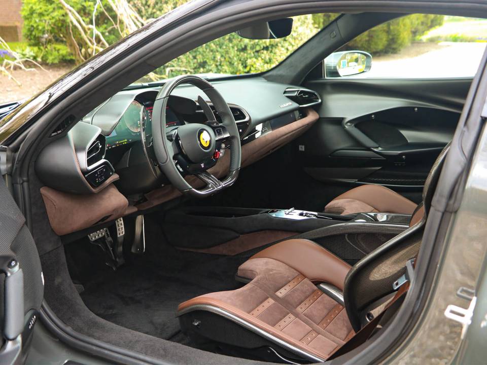 Image 14/28 de Ferrari 296 GTB (2022)