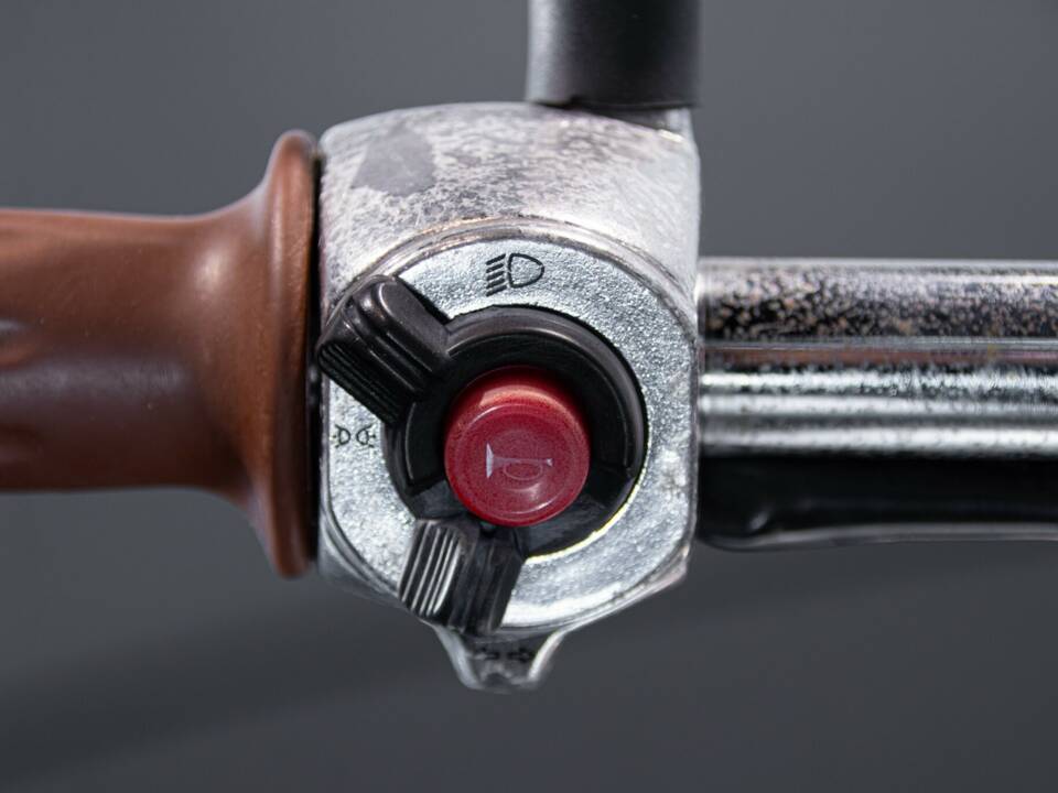 Image 28/46 de Benelli Pepe 50 (1999)
