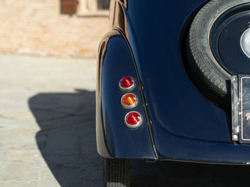 Image 22/50 de FIAT 500 B Topolino (1948)