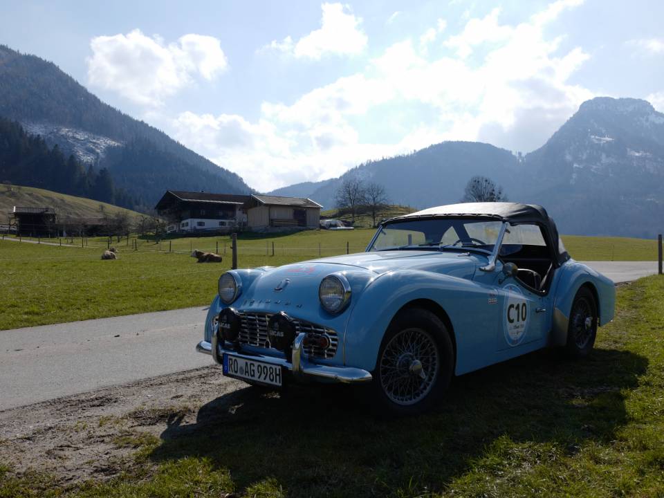 Image 12/42 of Triumph TR 3A (1960)
