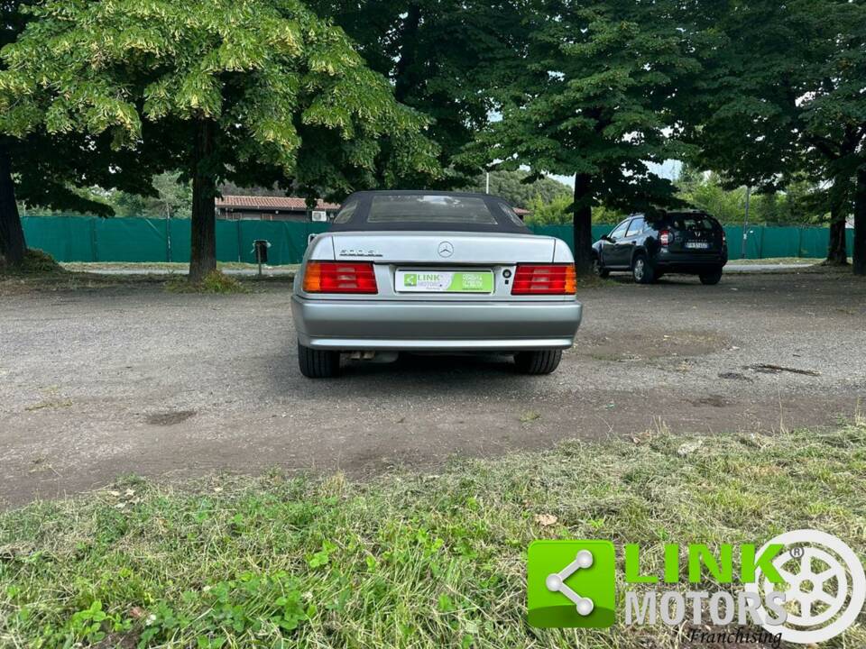 Image 8/10 of Mercedes-Benz 500 SL (1991)