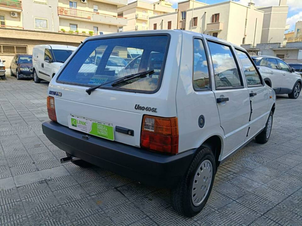 Image 4/48 of FIAT Uno 60 (1988)