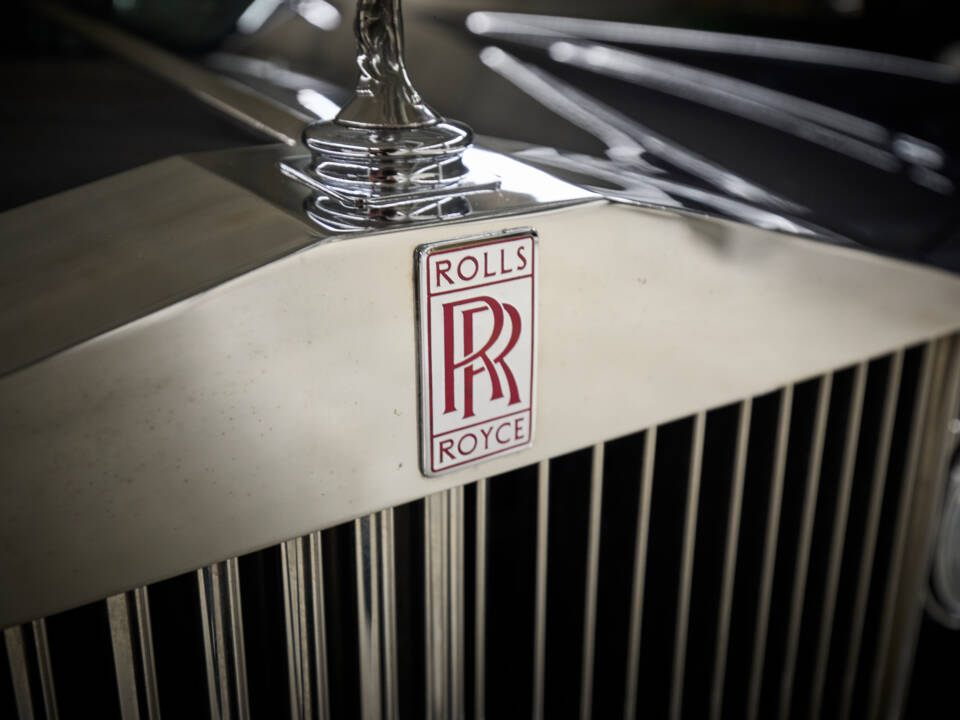 Image 20/100 de Rolls-Royce Silver Shadow II (1979)