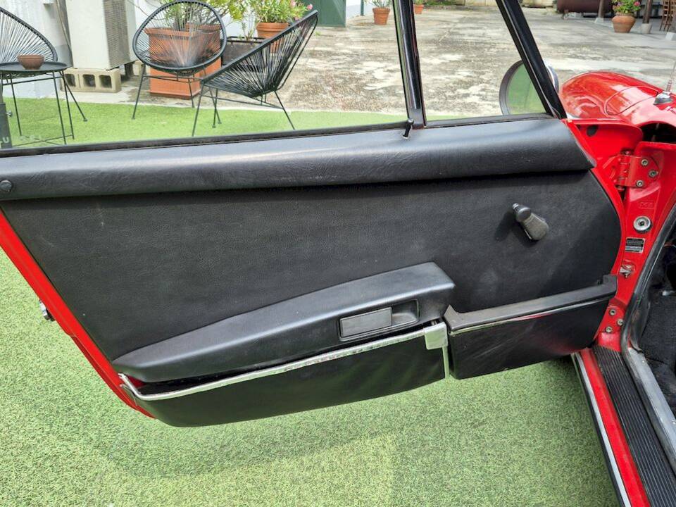 Image 17/42 of Porsche 911 2.4 T &quot;Oilflap&quot; (1972)