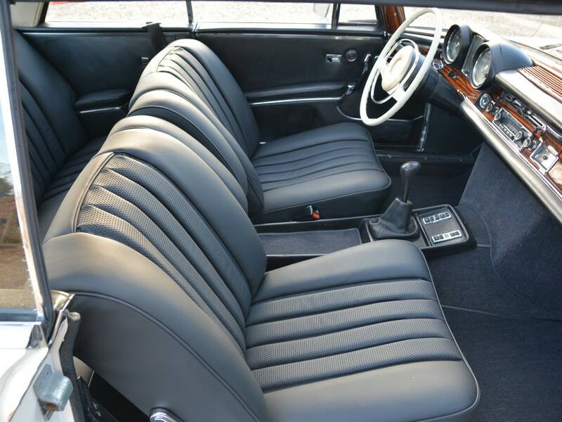 Bild 35/50 von Mercedes-Benz 280 SE 3,5 (1971)