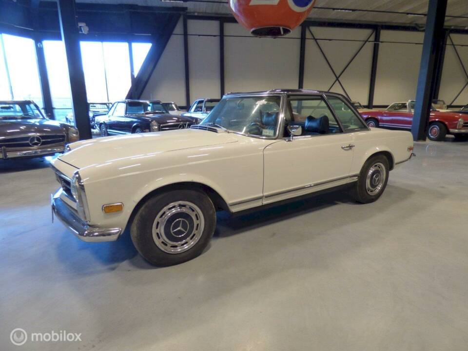 Bild 10/12 von Mercedes-Benz 280 SL (1969)
