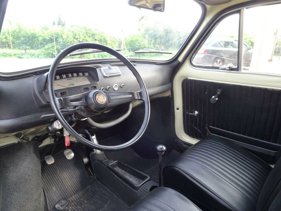 Image 5/10 de FIAT 500 L (1972)