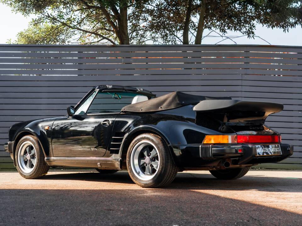 Afbeelding 2/62 van Porsche 911 Carrera 3.2 "#250.000 911" (1987)