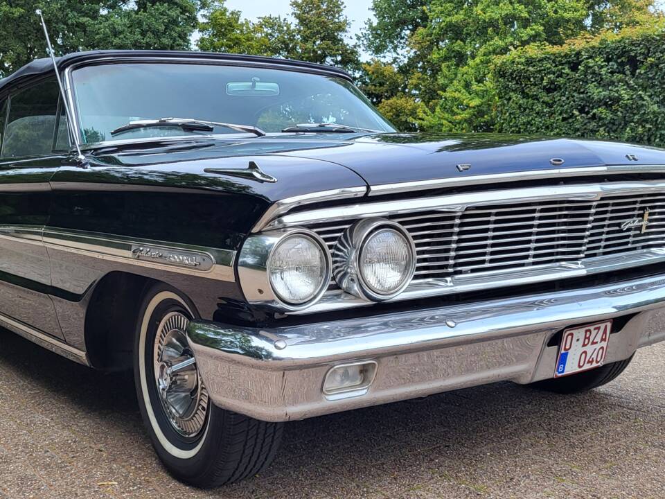 Image 1/12 of Ford Galaxie 500 XL (1964)