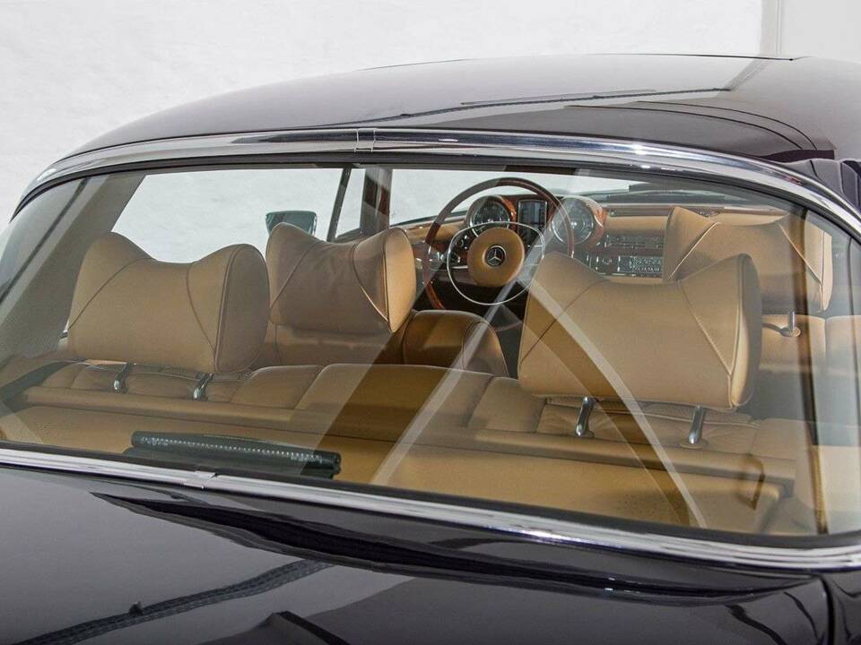 Bild 18/34 von Mercedes-Benz 280 SE 3,5 (1969)