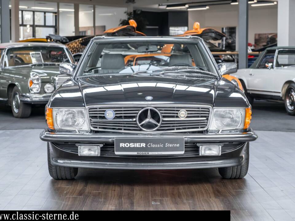 Bild 8/15 von Mercedes-Benz 500 SL (1989)