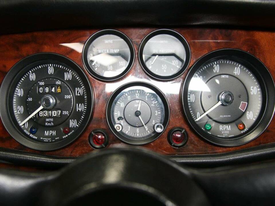 Image 27/50 de Bristol 411 Mk. I (1970)