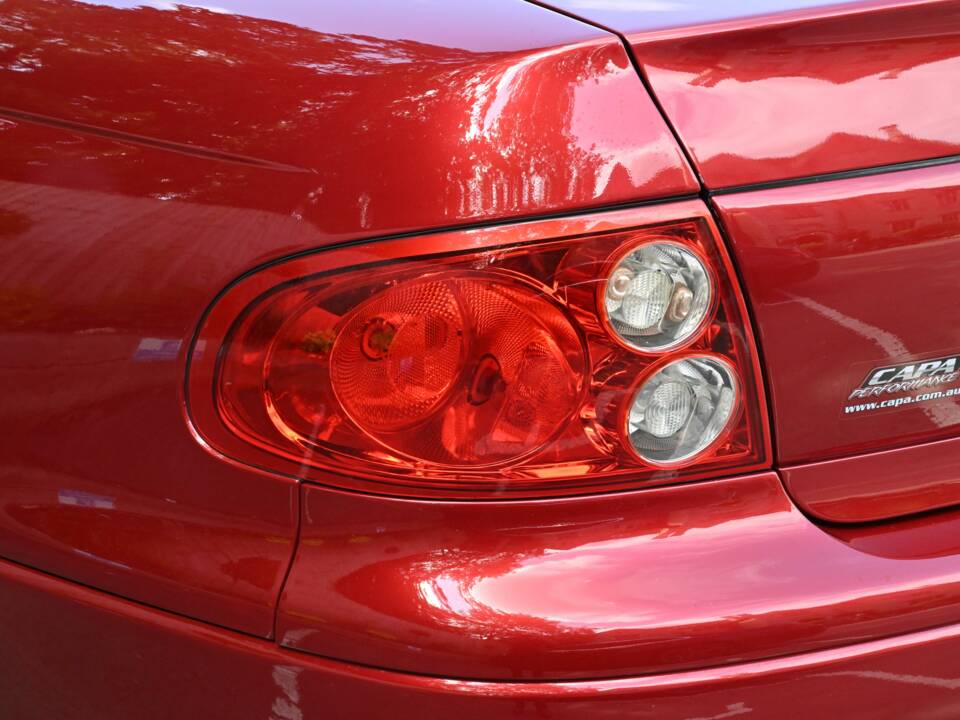 Image 25/35 of Holden Monaro CAPA F 320 C (2003)