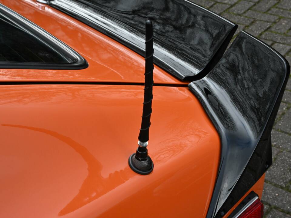 Image 16/50 of Datsun 280-Z (1977)