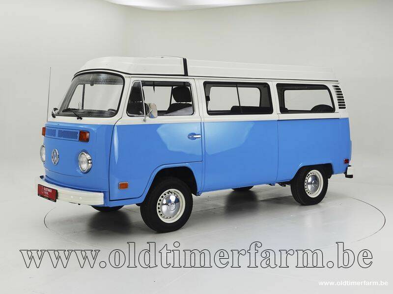 Image 1/15 of Volkswagen T2b Kombi (1973)