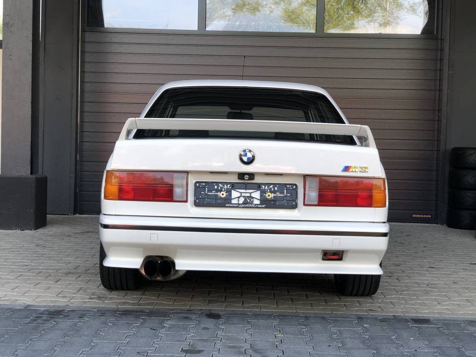 Image 6/27 of BMW M3 (1987)
