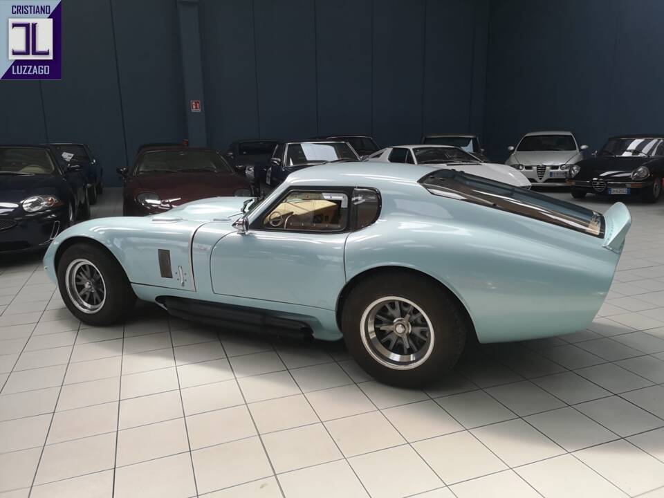 Immagine 5/74 di Shelby Daytona Cobra Coupe (1964)