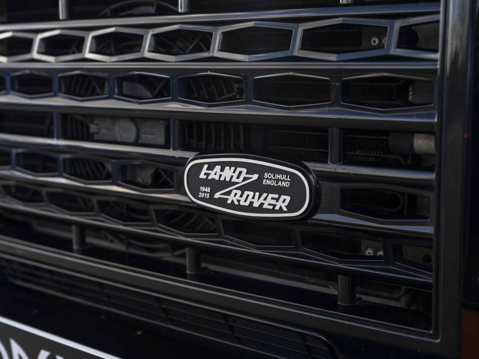 Bild 8/38 von Land Rover Defender 110 (2016)