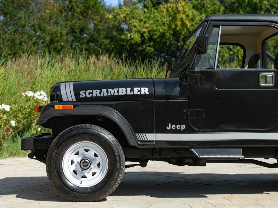 Image 25/50 of Jeep CJ-8 (1984)
