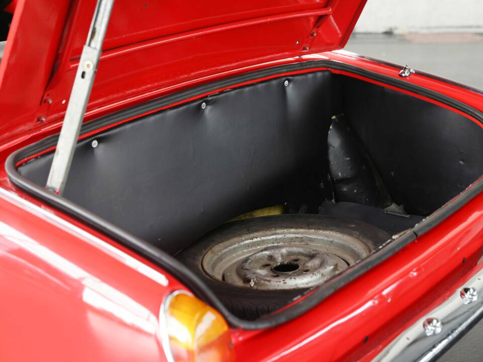 Afbeelding 28/33 van Triumph Spitfire Mk III (1968)