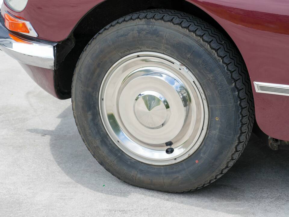 Immagine 27/34 di Citroën ID 19 (1968)